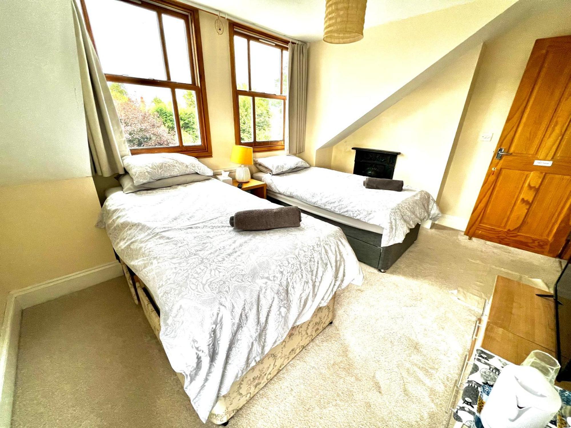 Anita'S Home In Kidderminster Bagian luar foto